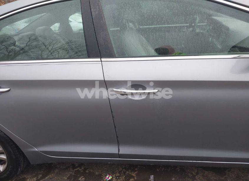 Photo 13 of 2015 Hyundai Sonata ECO (VIN 5NPE24AA0FH150670)