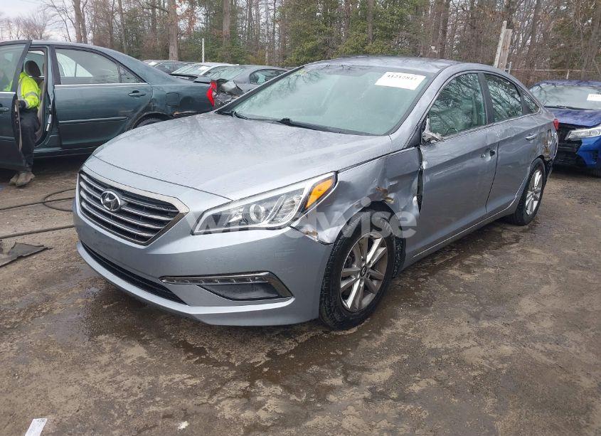 Photo 2 of 2015 Hyundai Sonata ECO (VIN 5NPE24AA0FH150670)
