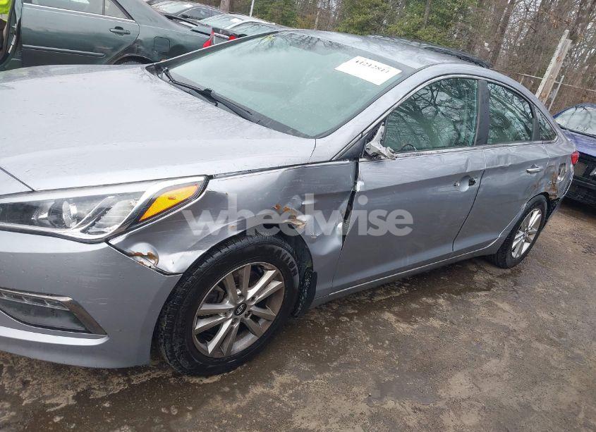 Photo 6 of 2015 Hyundai Sonata ECO (VIN 5NPE24AA0FH150670)