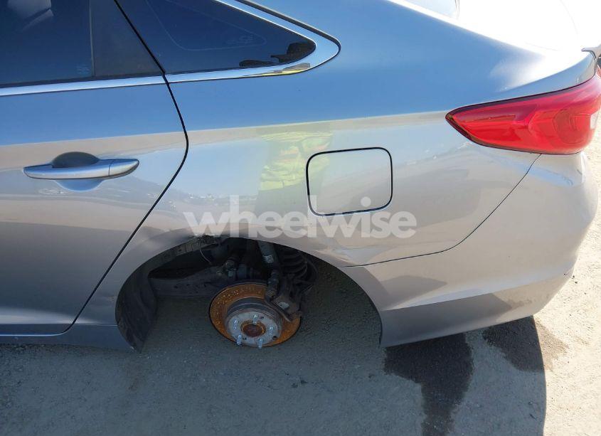 Photo 12 of 2015 Hyundai Sonata ECO (VIN 5NPE24AA0FH181899)