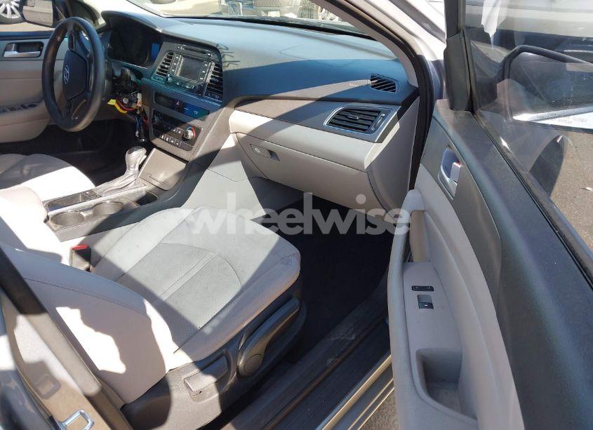 Photo 5 of 2015 Hyundai Sonata ECO (VIN 5NPE24AA0FH181899)