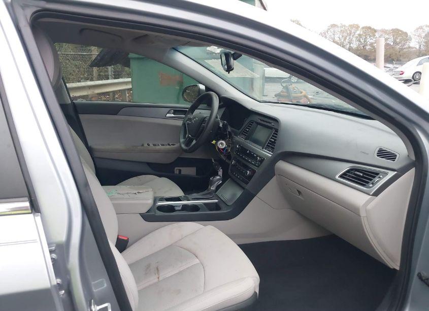 Photo 5 of 2017 Hyundai Sonata ECO (VIN 5NPE24AA0HH538632)