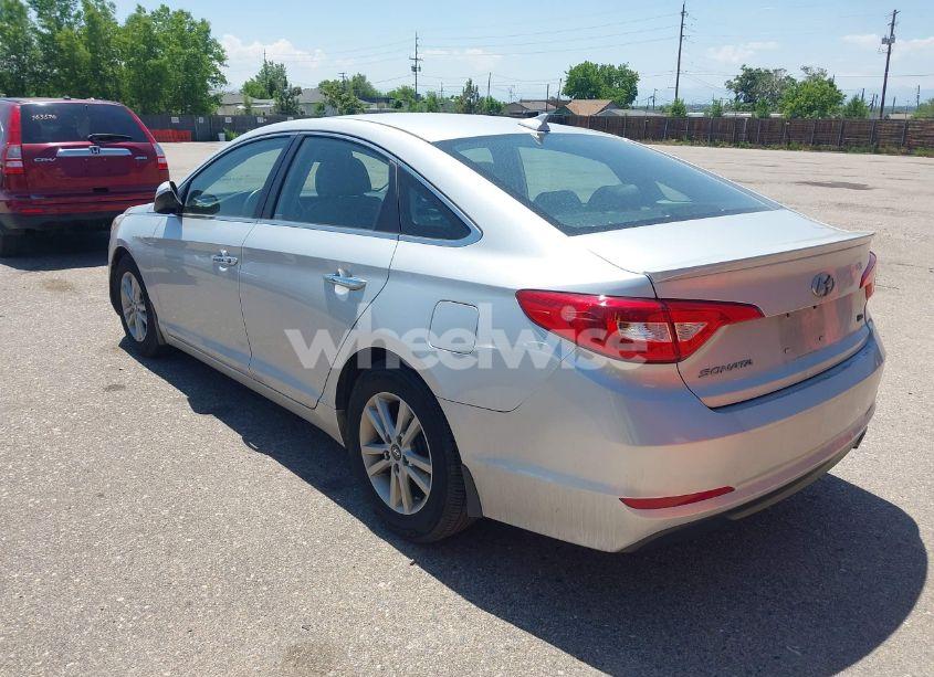 Photo 3 of 2015 Hyundai Sonata ECO (VIN 5NPE24AA1FH117063)