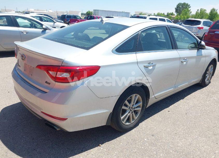 Photo 4 of 2015 Hyundai Sonata ECO (VIN 5NPE24AA1FH117063)