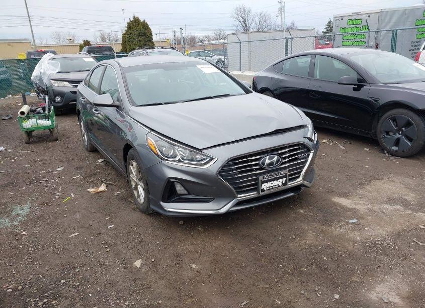 2018 Hyundai Sonata ECO (VIN 5NPE24AA1JH679943) main photo