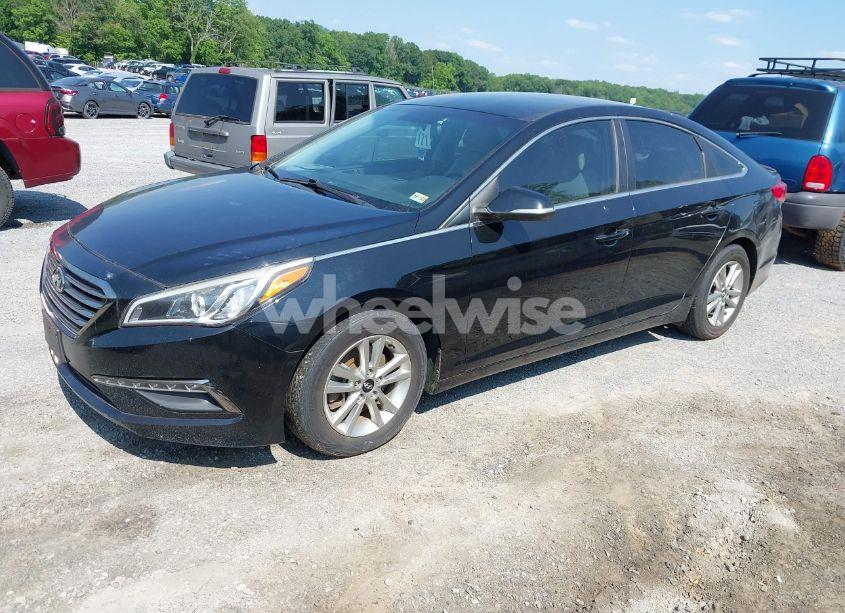 Photo 2 of 2015 Hyundai Sonata ECO (VIN 5NPE24AA2FH135183)