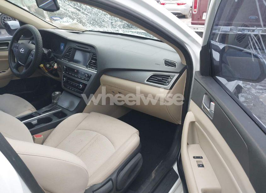 Photo 5 of 2016 Hyundai Sonata ECO (VIN 5NPE24AA2GH409094)