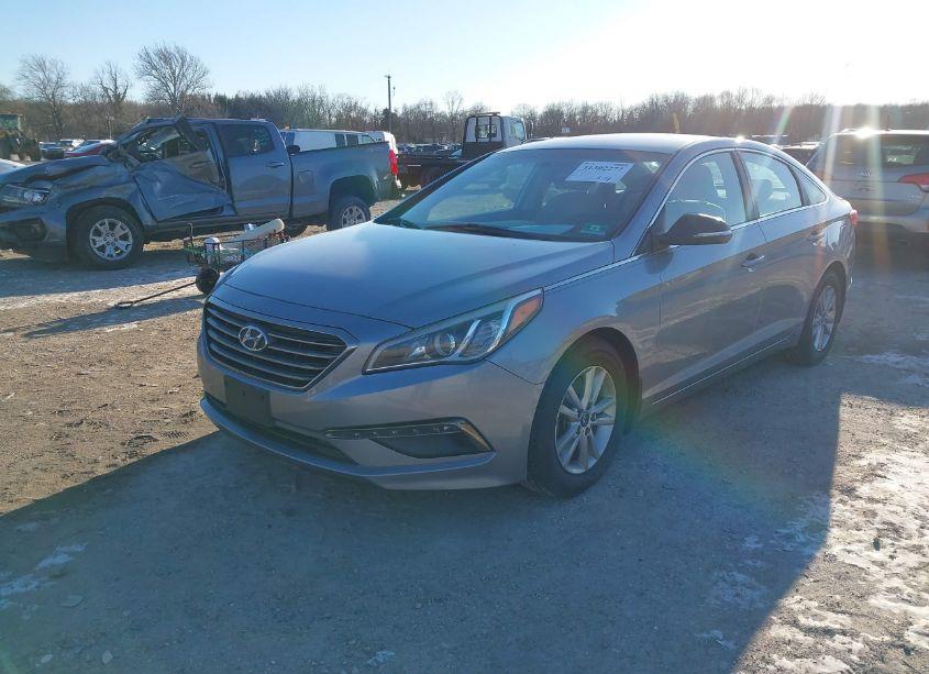 Photo 2 of 2015 Hyundai Sonata ECO (VIN 5NPE24AA3FH136228)