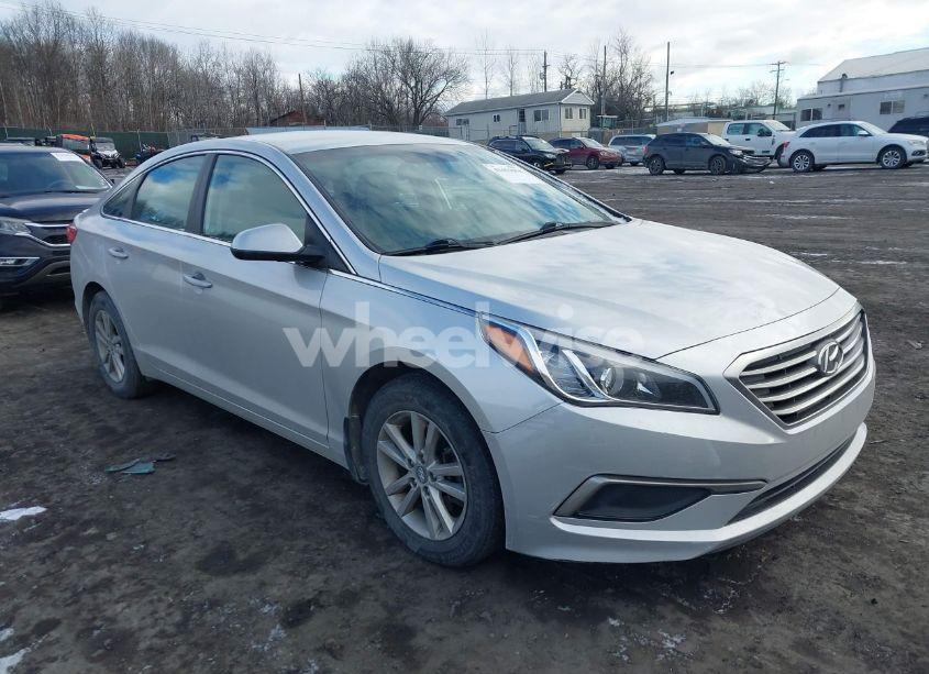 2017 Hyundai Sonata ECO (VIN 5NPE24AA3HH457236) main photo
