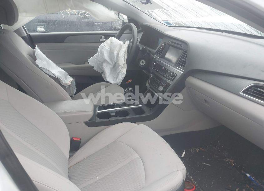 Photo 5 of 2016 Hyundai Sonata ECO (VIN 5NPE24AA6GH420955)