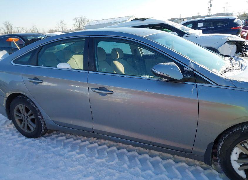 Photo 13 of 2015 Hyundai Sonata ECO (VIN 5NPE24AA7FH118136)