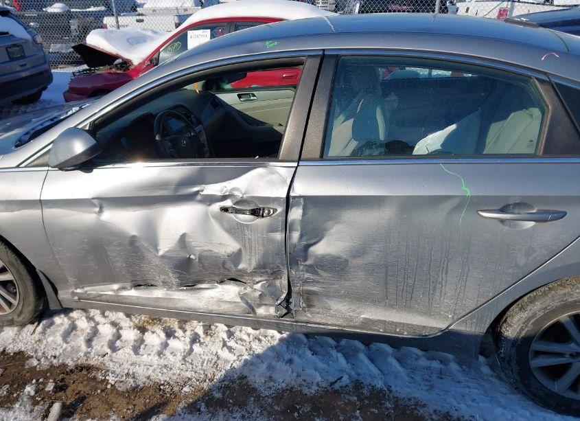 Photo 6 of 2015 Hyundai Sonata ECO (VIN 5NPE24AA7FH118136)