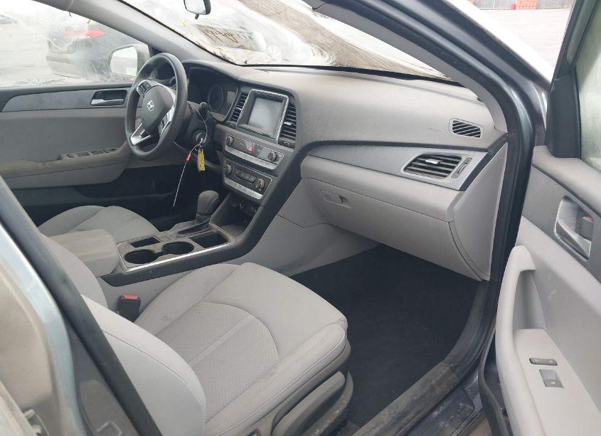 Photo 5 of 2018 Hyundai Sonata ECO (VIN 5NPE24AA7JH700536)