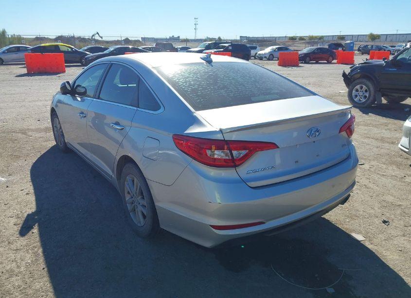 Photo 3 of 2015 Hyundai Sonata ECO (VIN 5NPE24AA8FH135057)