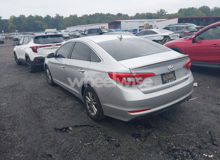 Photo 3 of 2015 Hyundai Sonata ECO (VIN 5NPE24AA9FH115545)