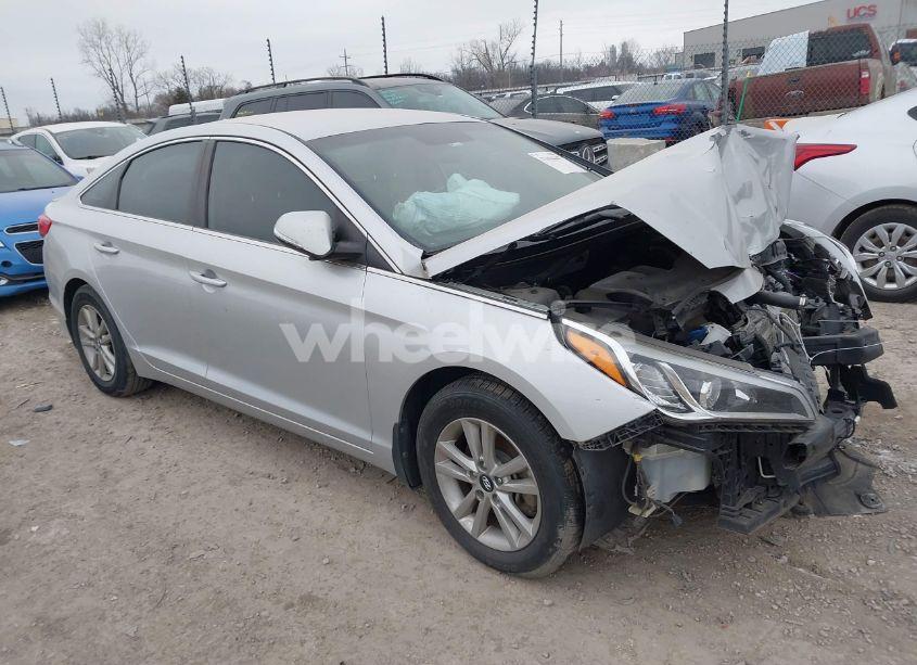 2015 Hyundai Sonata ECO (VIN 5NPE24AA9FH145385) main photo