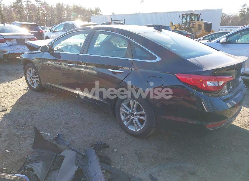 Photo 3 of 2015 Hyundai Sonata ECO (VIN 5NPE24AAXFH131561)