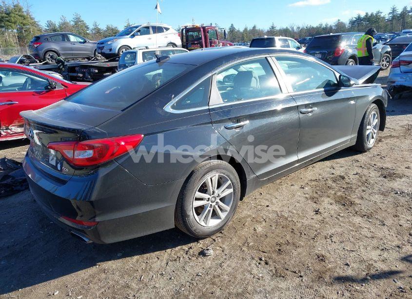 Photo 4 of 2015 Hyundai Sonata ECO (VIN 5NPE24AAXFH131561)