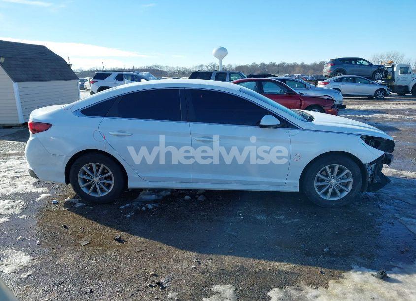 Photo 13 of 2018 Hyundai Sonata ECO (VIN 5NPE24AAXJH710932)