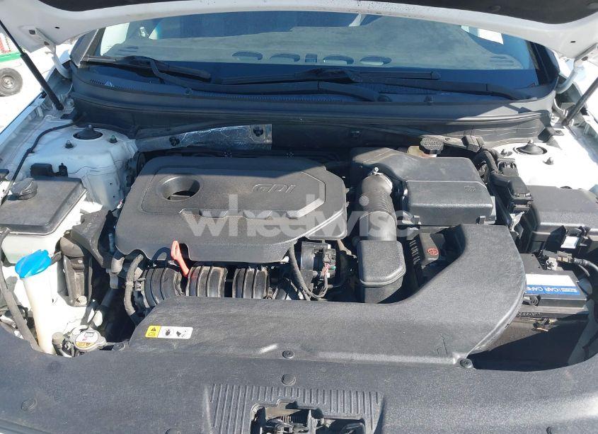 Photo 10 of 2015 Hyundai Sonata SE (VIN 5NPE24AF0FH016219)