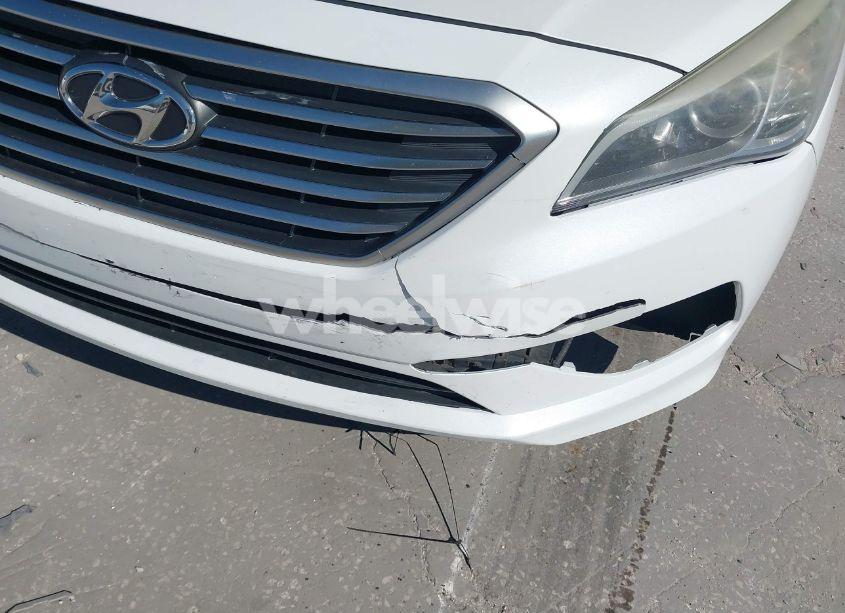 Photo 14 of 2015 Hyundai Sonata SE (VIN 5NPE24AF0FH016219)