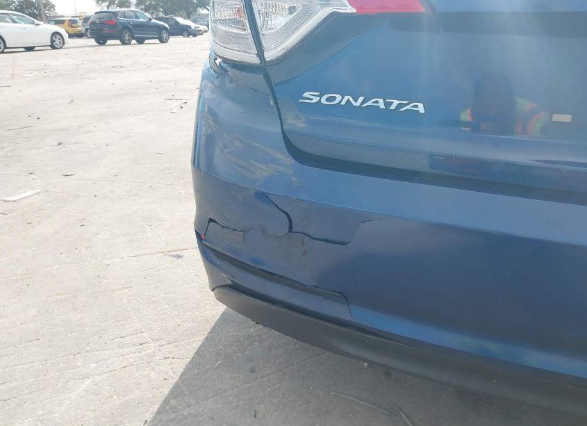 Photo 14 of 2015 Hyundai Sonata SE (VIN 5NPE24AF0FH031187)
