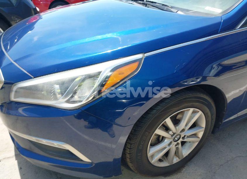 Photo 12 of 2015 Hyundai Sonata SE (VIN 5NPE24AF0FH054971)