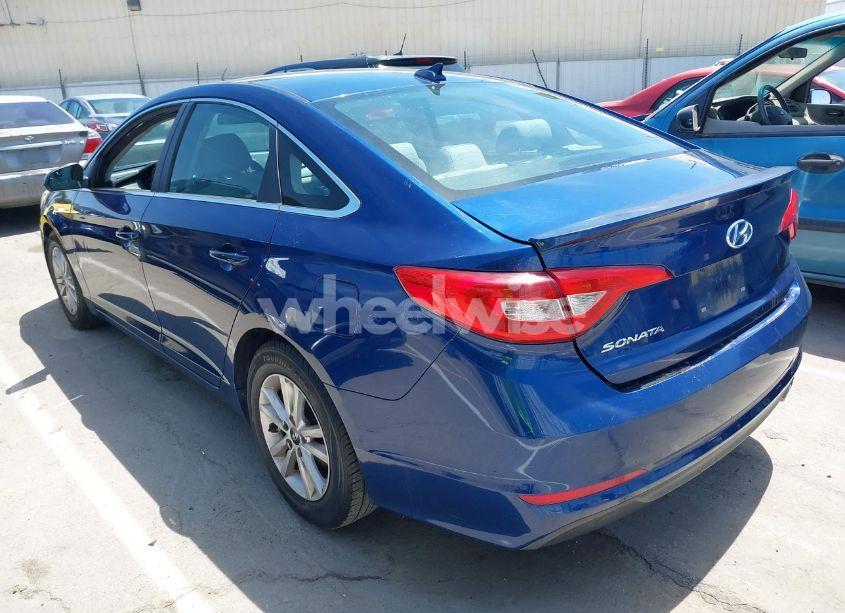 Photo 3 of 2015 Hyundai Sonata SE (VIN 5NPE24AF0FH054971)