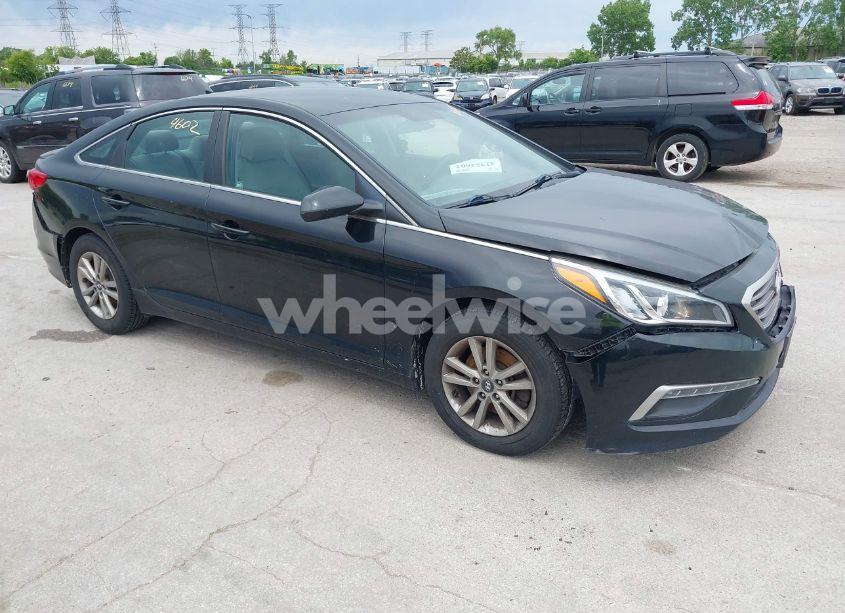 2015 Hyundai Sonata SE (VIN 5NPE24AF0FH058504) main photo