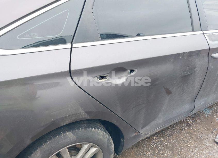 Photo 14 of 2015 Hyundai Sonata SE (VIN 5NPE24AF0FH069521)