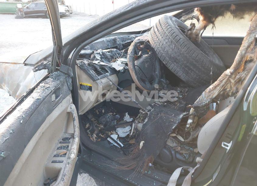 Photo 5 of 2015 Hyundai Sonata SE (VIN 5NPE24AF0FH147215)