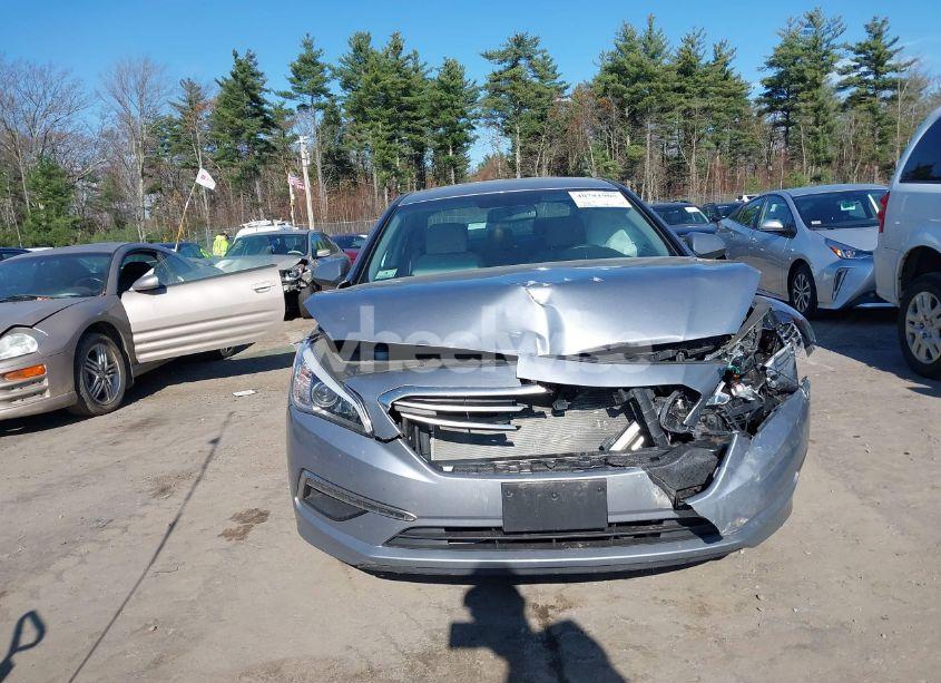 Photo 13 of 2015 Hyundai Sonata SE (VIN 5NPE24AF0FH157467)