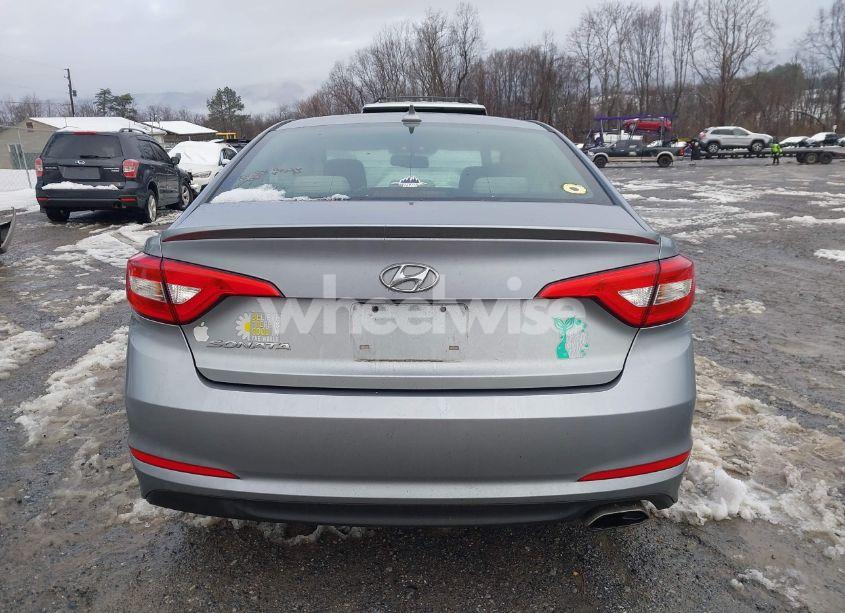 Photo 17 of 2015 Hyundai Sonata SE (VIN 5NPE24AF0FH173734)