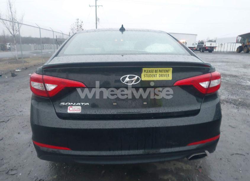 Photo 16 of 2015 Hyundai Sonata SE (VIN 5NPE24AF0FH174866)