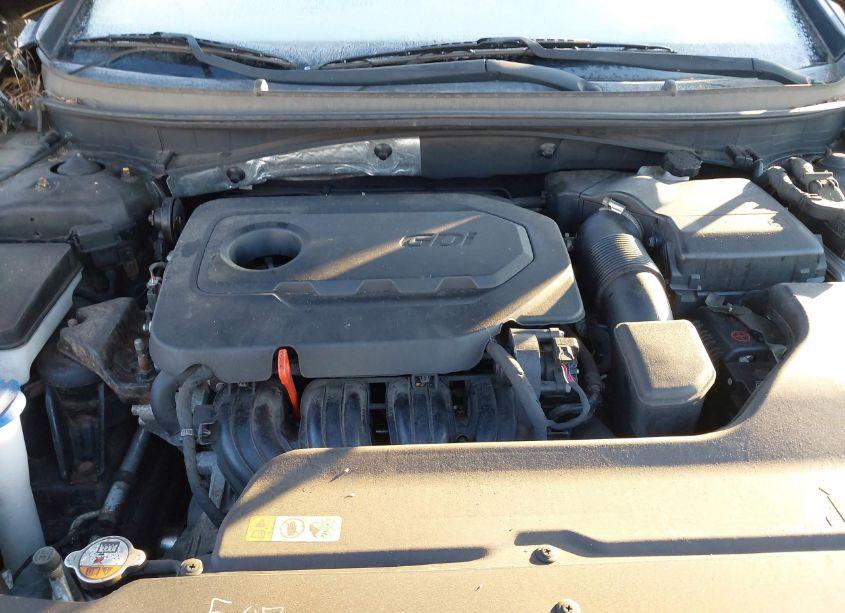 Photo 10 of 2015 Hyundai Sonata SE (VIN 5NPE24AF0FH204321)