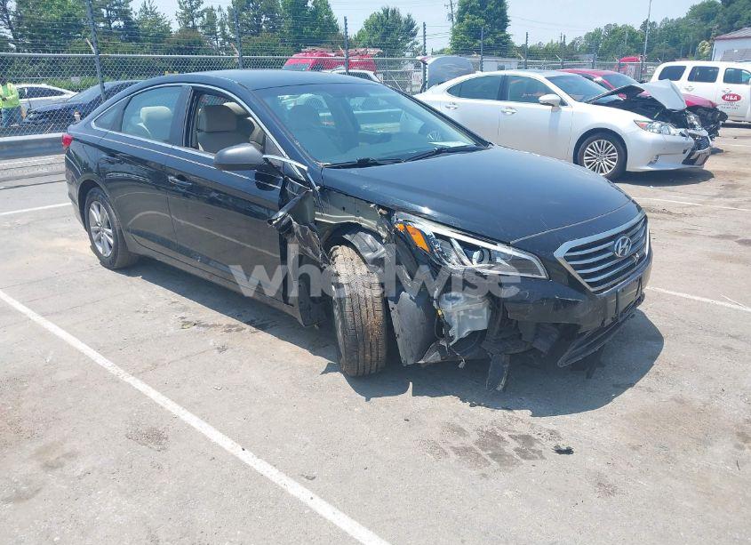 2015 Hyundai Sonata SE (VIN 5NPE24AF0FH205355) main photo