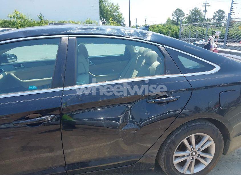 Photo 11 of 2015 Hyundai Sonata SE (VIN 5NPE24AF0FH205355)