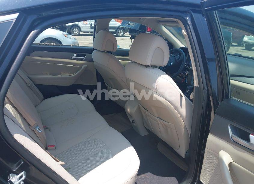 Photo 8 of 2015 Hyundai Sonata SE (VIN 5NPE24AF0FH205355)