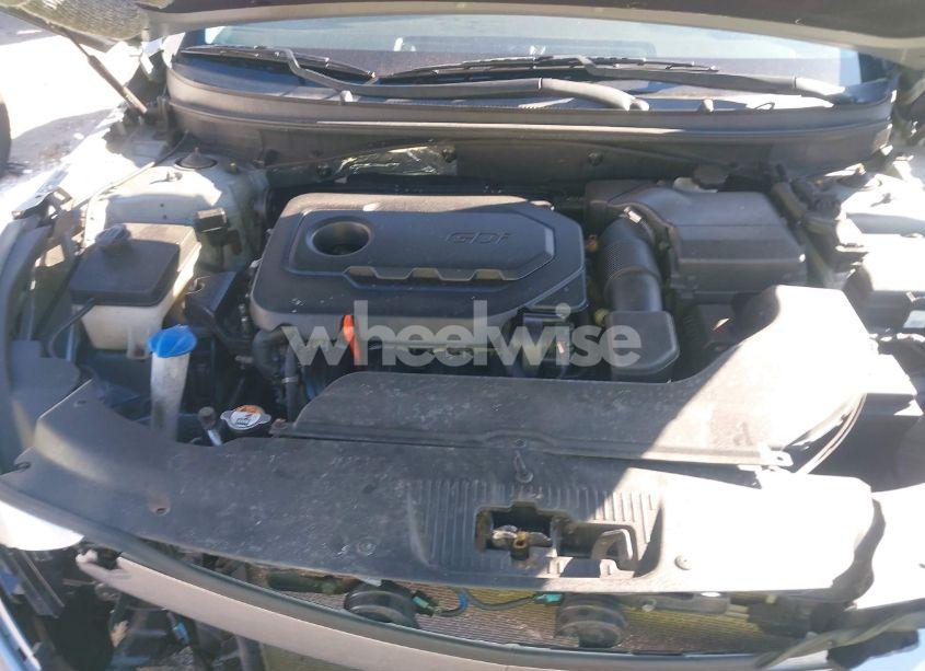 Photo 10 of 2015 Hyundai Sonata SE (VIN 5NPE24AF0FH211351)