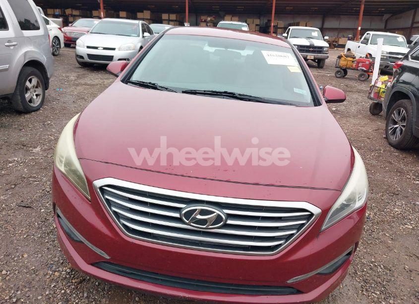 Photo 6 of 2015 Hyundai Sonata SE (VIN 5NPE24AF0FH214508)