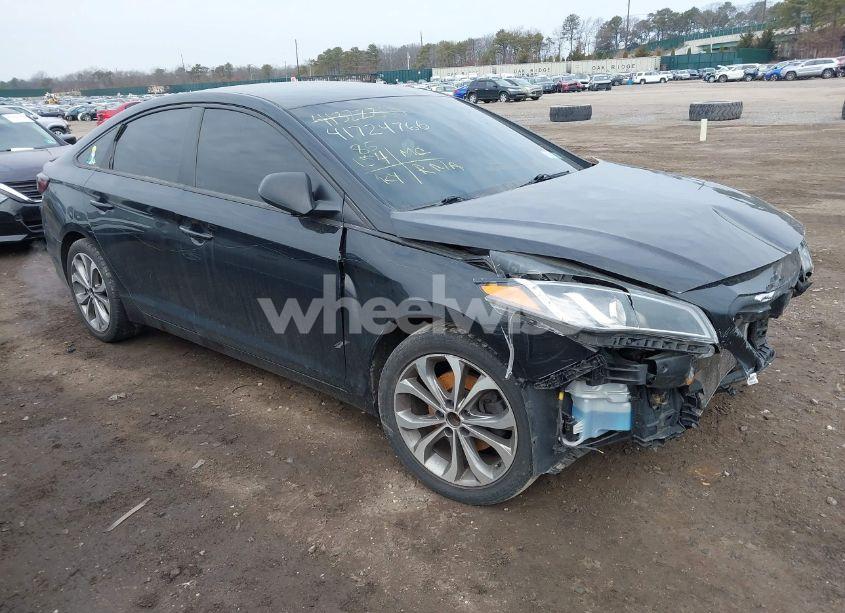 2015 Hyundai Sonata SE (VIN 5NPE24AF0FH222138) main photo