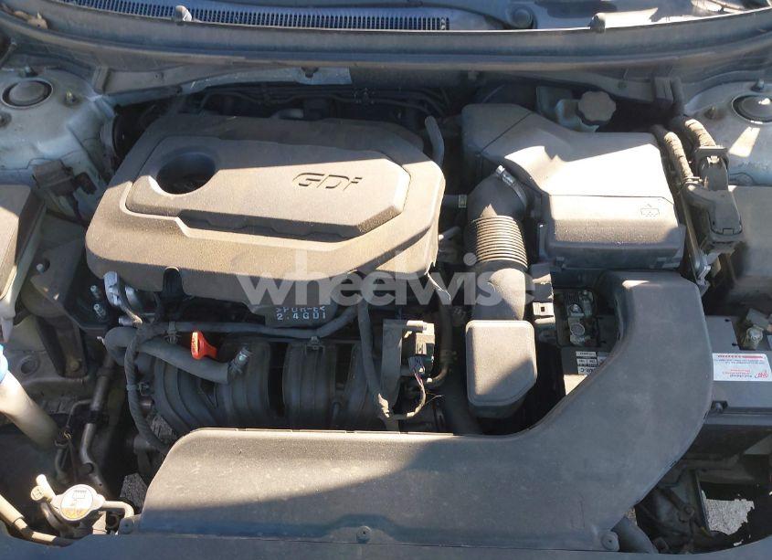 Photo 10 of 2015 Hyundai Sonata SE (VIN 5NPE24AF0FH229655)