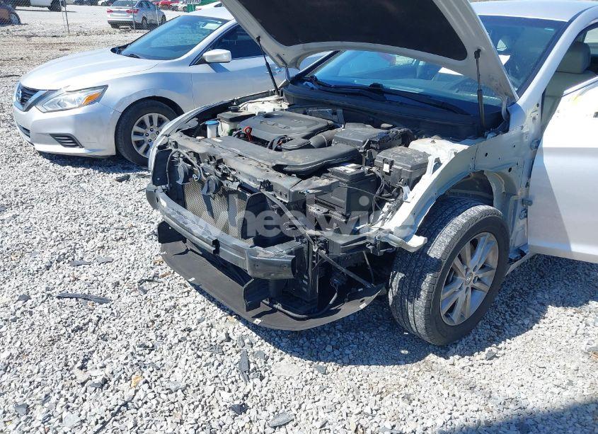 Photo 6 of 2015 Hyundai Sonata SE (VIN 5NPE24AF0FH240414)