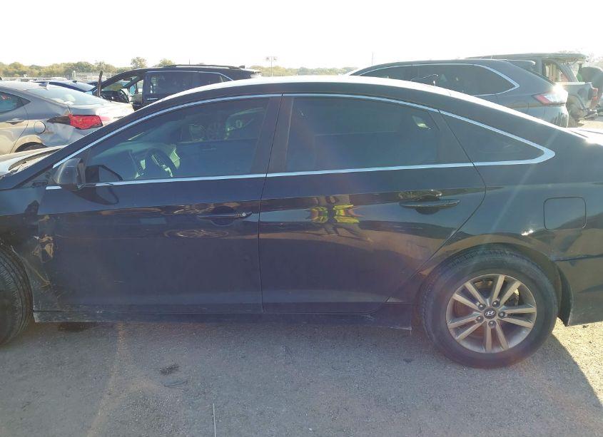 Photo 14 of 2016 Hyundai Sonata SE (VIN 5NPE24AF0GH288805)