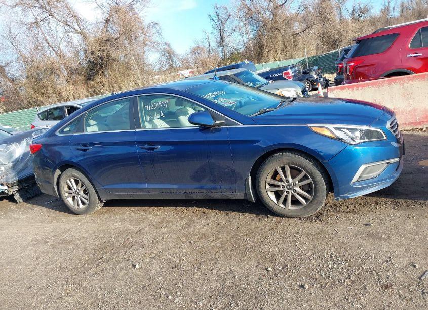 Photo 13 of 2016 Hyundai Sonata SE (VIN 5NPE24AF0GH292322)
