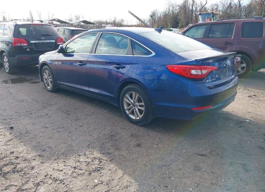Photo 3 of 2016 Hyundai Sonata SE (VIN 5NPE24AF0GH292322)
