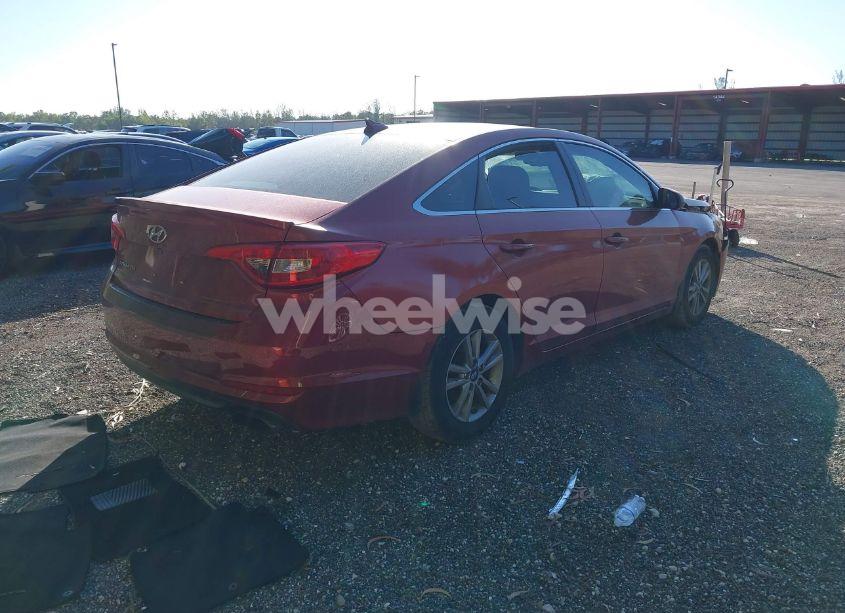 Photo 4 of 2016 Hyundai Sonata SE (VIN 5NPE24AF0GH297312)