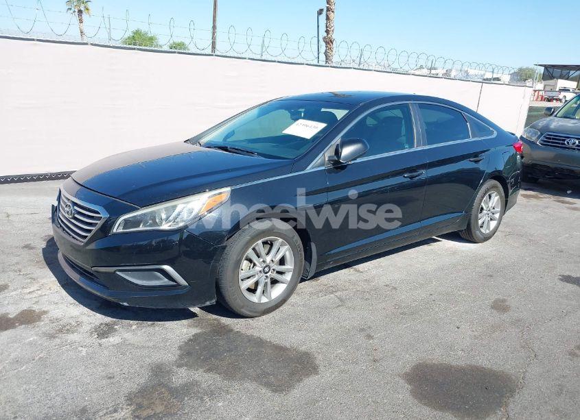 Photo 18 of 2016 Hyundai Sonata SE (VIN 5NPE24AF0GH305666)