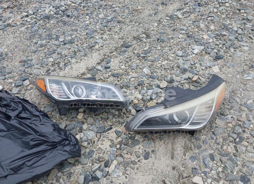 Photo 12 of 2016 Hyundai Sonata SE (VIN 5NPE24AF0GH311502)