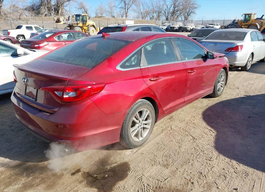 Photo 4 of 2016 Hyundai Sonata SE (VIN 5NPE24AF0GH339347)